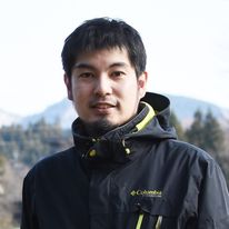 鈴木 亮平